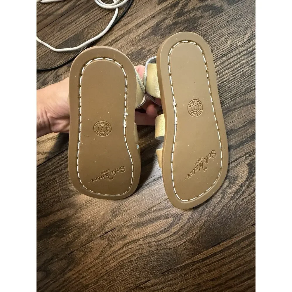 Salt Water Sandals by Hoy brand new